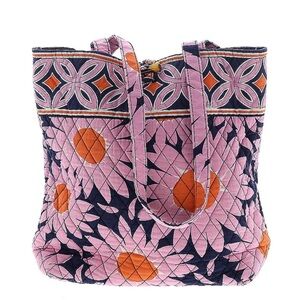 Vera Bradley medium Tote. Pink/Orange flowers with toggle closure.  GUC